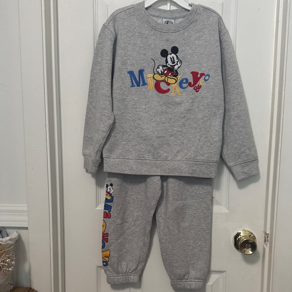 Mickey Mouse Grey Sweatshirt & Joggers Set